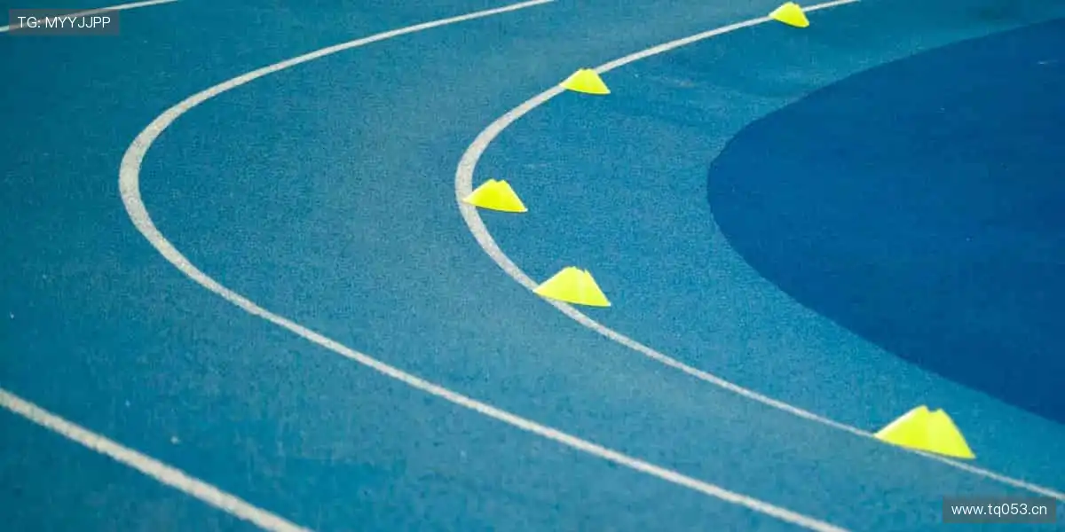 🎧沉浸式体验,声临其境!戴上耳机,仿佛置身比赛现场!